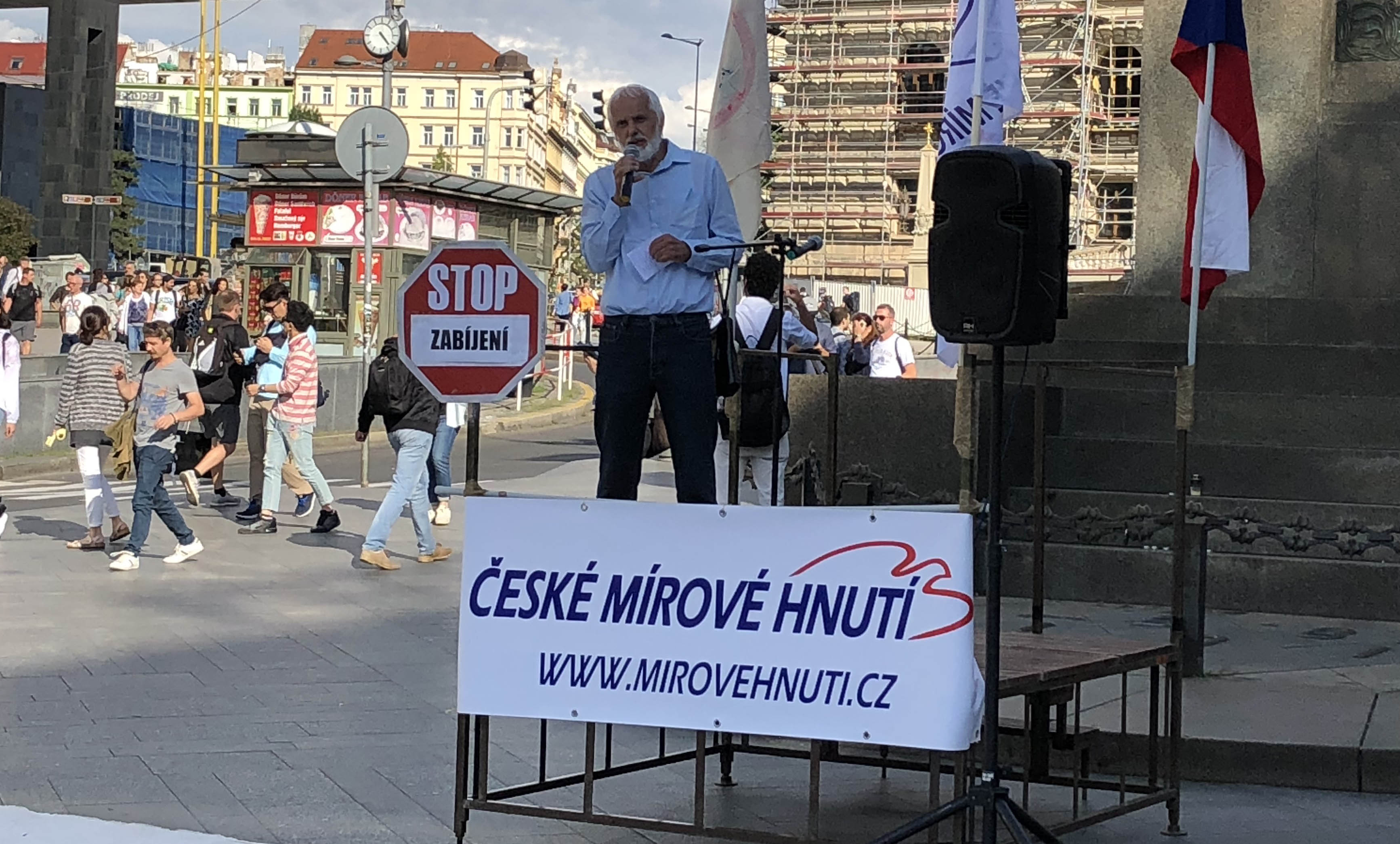 Praha: Demonstrace proti NATO