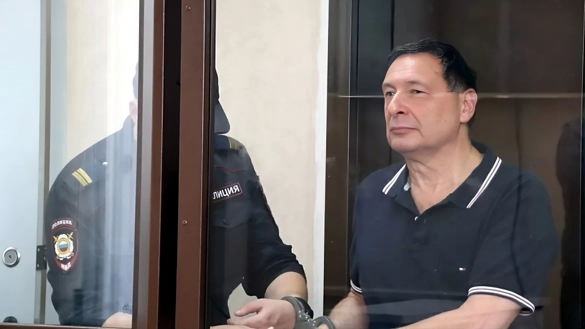 Boris Kagarlickij odsouzen a vězněn